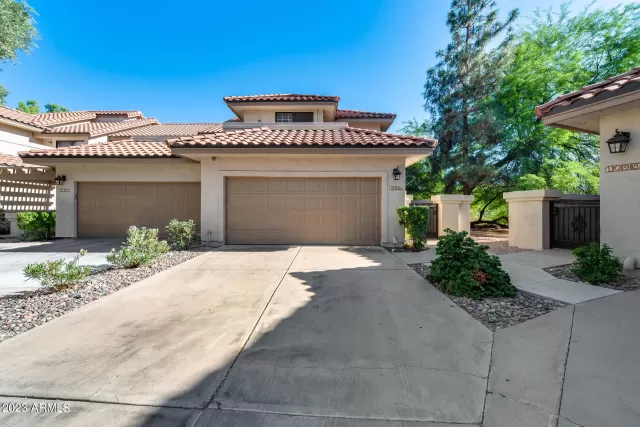 MLS: 6561178 Condo For Sale