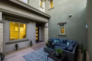 Photo #2: 6561188 Listing