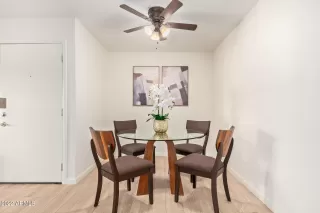 Photo #5: 6561213 Listing