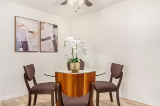 Photo #6: 6561213 Listing