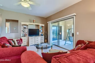 Photo #4: 6561227 Listing