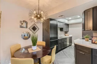 Photo #1: 6561345 Listing 