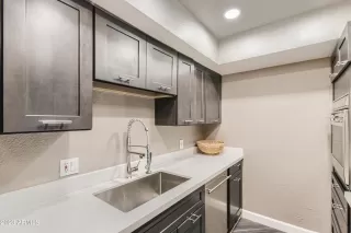 Photo #3: 6561345 Listing 