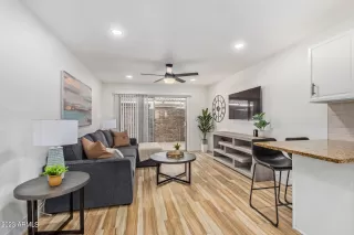 Photo #3: 6561482 Listing 