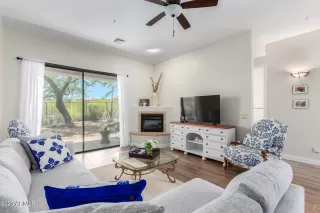 Photo #6: 6561673 Listing 