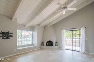Photo #5: 6561811 Listing 