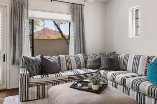 Photo #3: 6561822 Listing 