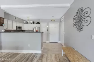 Photo #2: 6561899 Listing