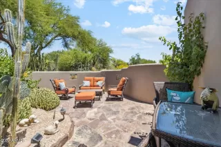 Photo #2: 6561917 Listing