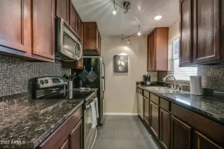 Photo #3: 6562280 Listing 