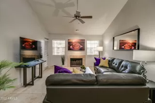 Photo #2: 6562281 Listing