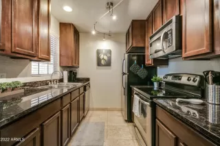 Photo #5: 6562281 Listing