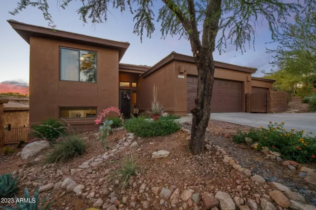 MLS: 6562444 Condo For Sale