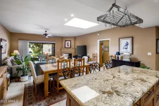 Photo #5: 6562483 Listing