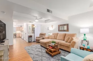 Photo #2: 6562647 Listing