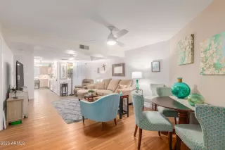 Photo #3: 6562647 Listing