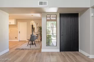 Photo #2: 6562677 Listing 