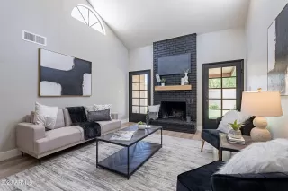 Photo #5: 6562677 Listing 