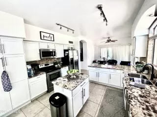 Photo #1: 6562681 Listing