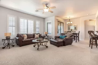 Photo #3: 6562691 Listing