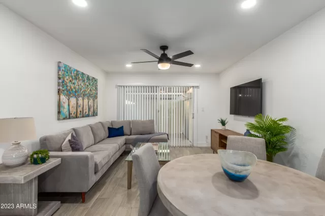 MLS: 6562985 Condo For Sale