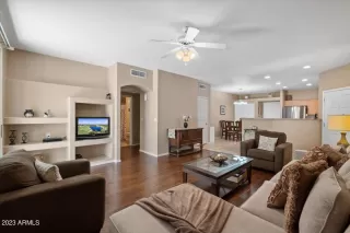 Photo #5: 6563025 Listing 