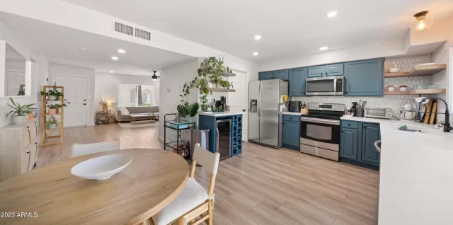 MLS: 6563425 Condo For Sale