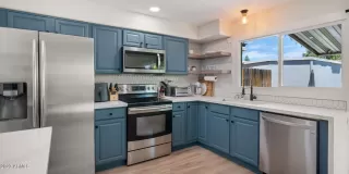 Photo #5: 6563425 Listing