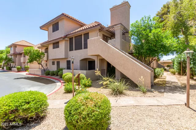 MLS: 6563638 Condo For Sale