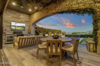 Photo #5: 6563763 Listing