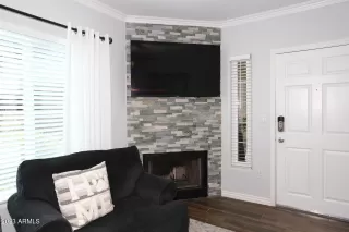 Photo #4: 6563825 Listing