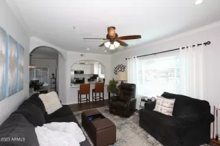 Photo #5: 6563825 Listing