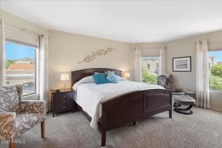 Photo #4: 6563844 Listing