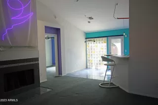 Photo #4: 6564061 Listing