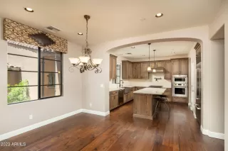 Photo #3: 6564479 Listing 