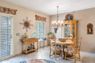 Photo #6: 6564516 Listing