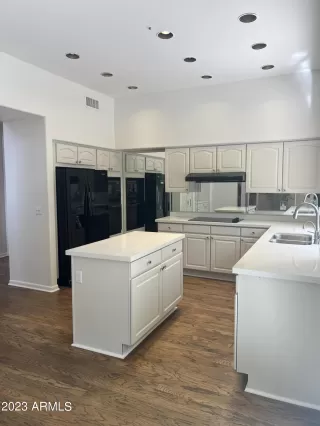 Photo #6: 6564567 Listing 