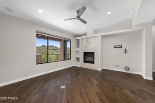 Photo #4: 6564653 Listing