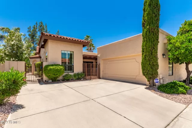 MLS: 6564690 Condo For Sale