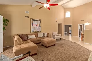 Photo #4: 6564690 Listing