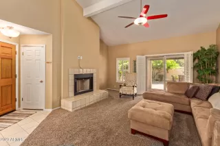 Photo #5: 6564690 Listing