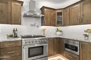 Photo #4: 6564852 Listing 