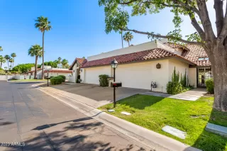 Photo #2: 6564890 Listing