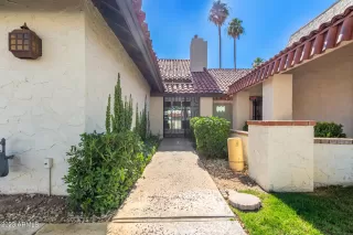 Photo #4: 6564890 Listing