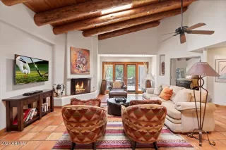 Photo #4: 6564925 Listing