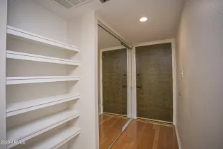 Photo #5: 6565163 Listing 