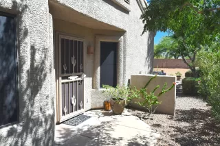 Photo #4: 6565215 Listing