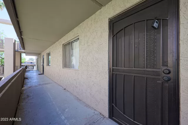 MLS: 6565383 Condo For Sale