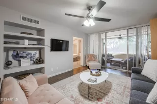 Photo #4: 6565383 Listing