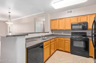 Photo #1: 6565689 Listing